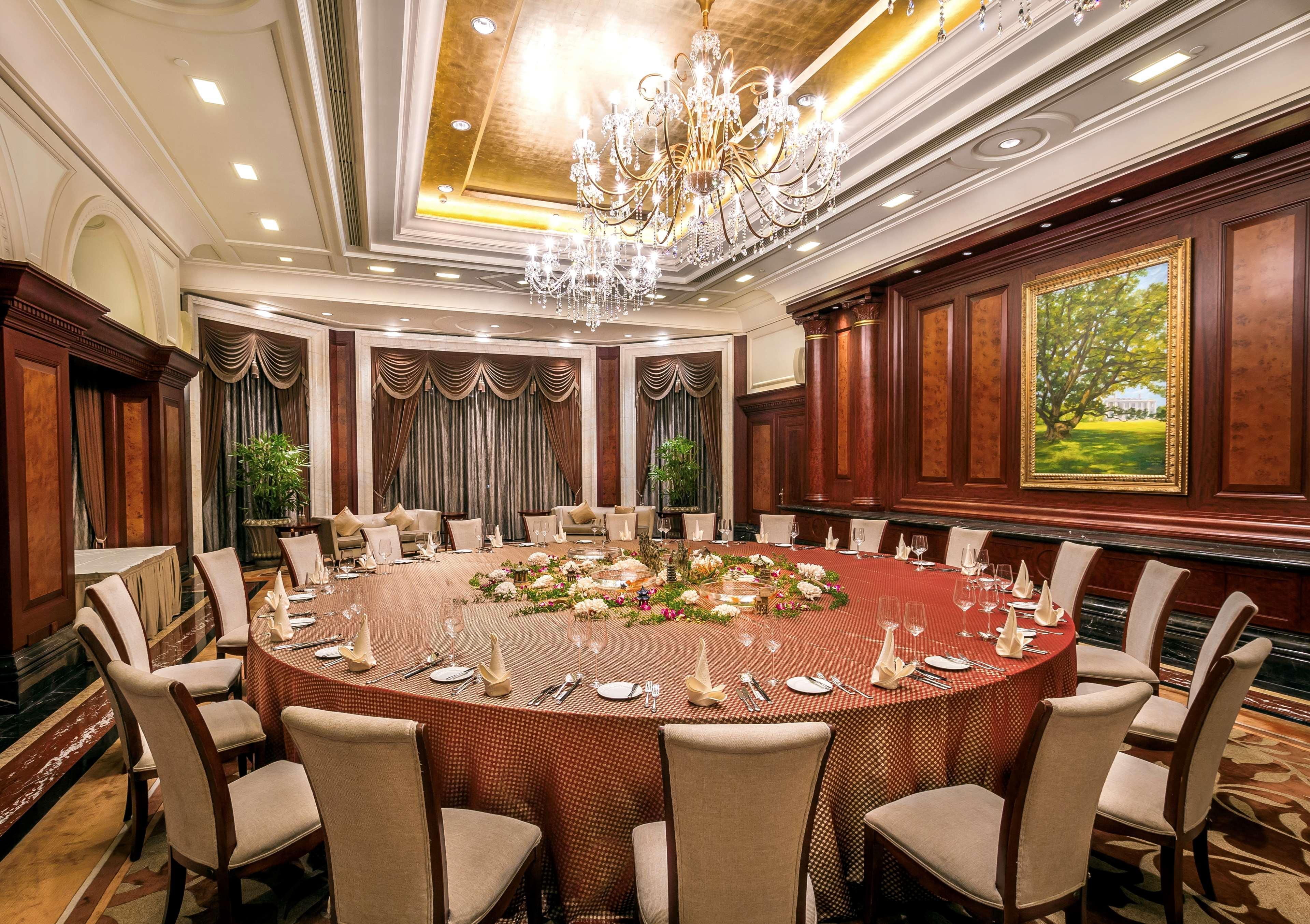 Radisson Collection Hotel, Xing Guo Shanghai Bagian luar foto