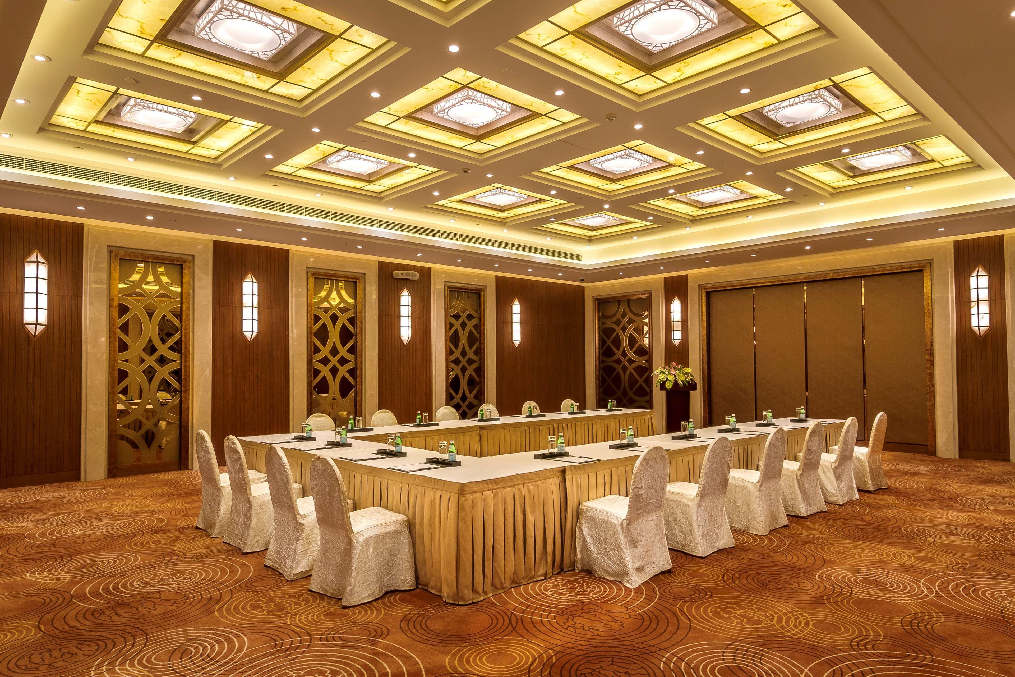 Radisson Collection Hotel, Xing Guo Shanghai Bagian luar foto