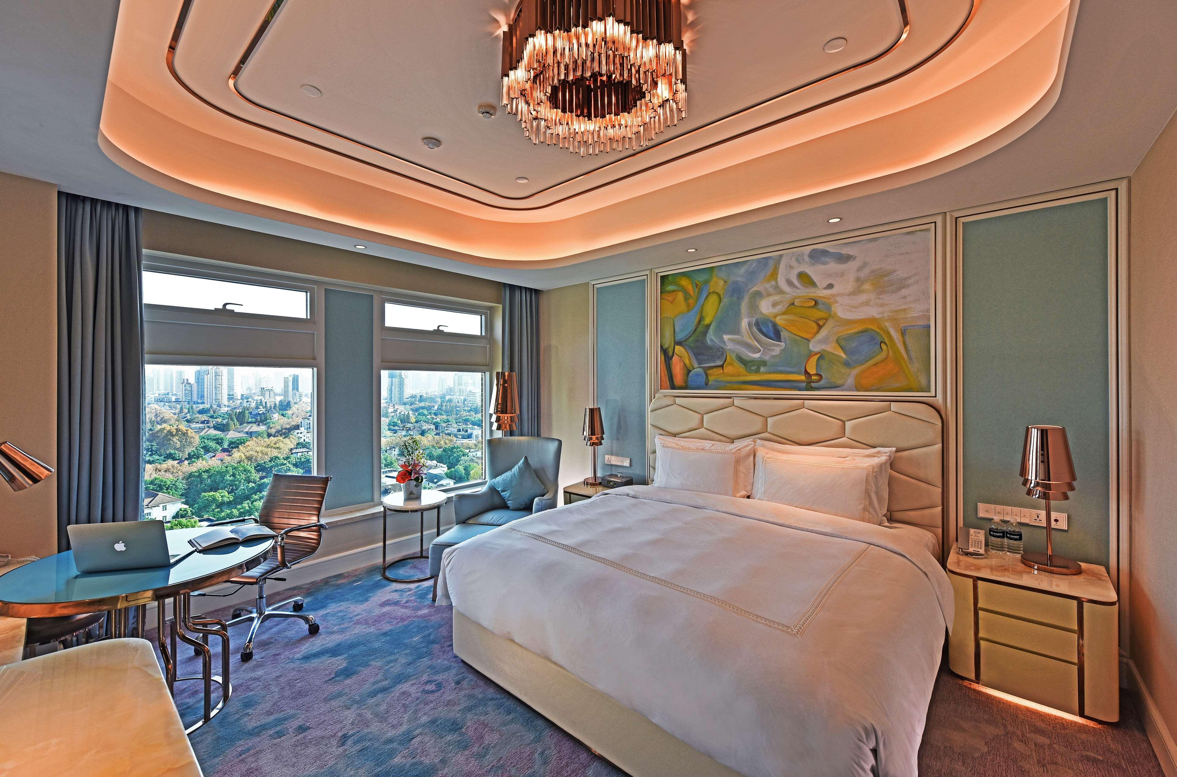 Radisson Collection Hotel, Xing Guo Shanghai Bagian luar foto