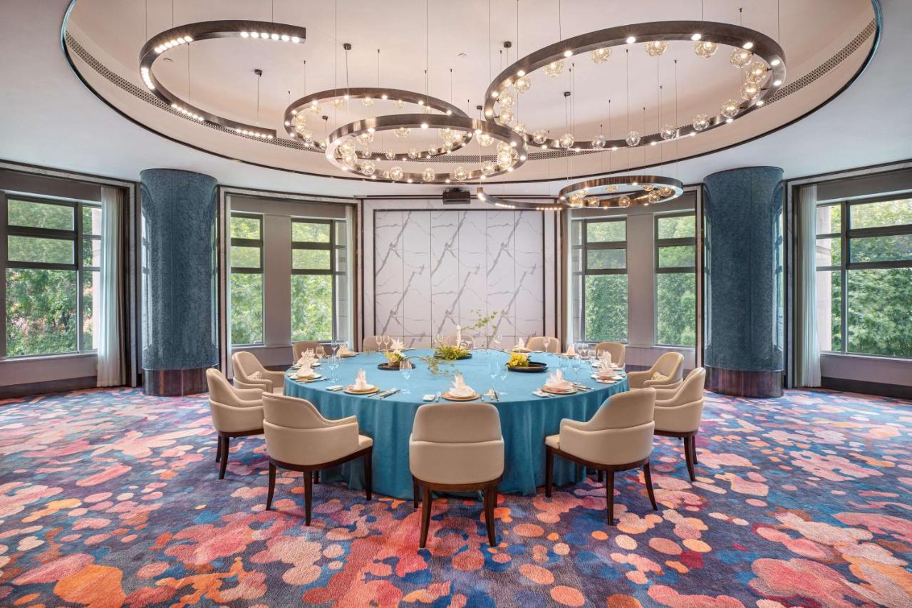 Radisson Collection Hotel, Xing Guo Shanghai Bagian luar foto