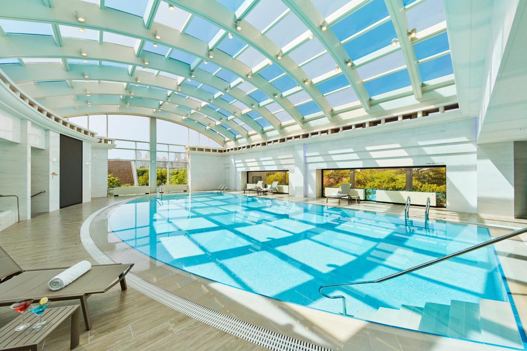 Radisson Collection Hotel, Xing Guo Shanghai Bagian luar foto